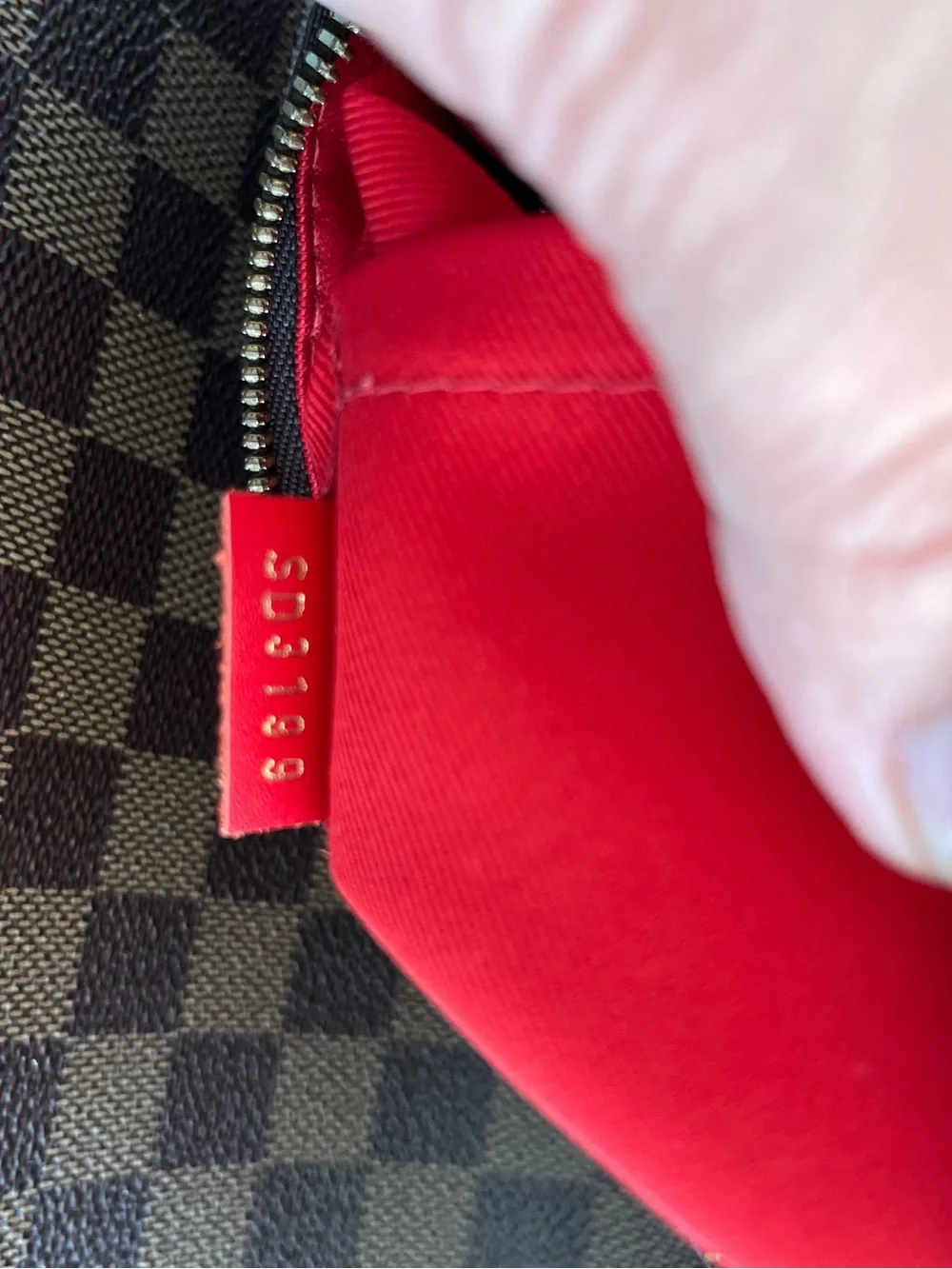 Louis Vuitton South Bank Besace